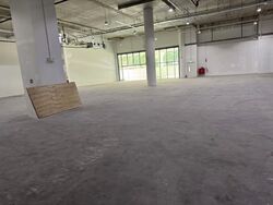 Jurong East MRT (D22), Retail #575695341